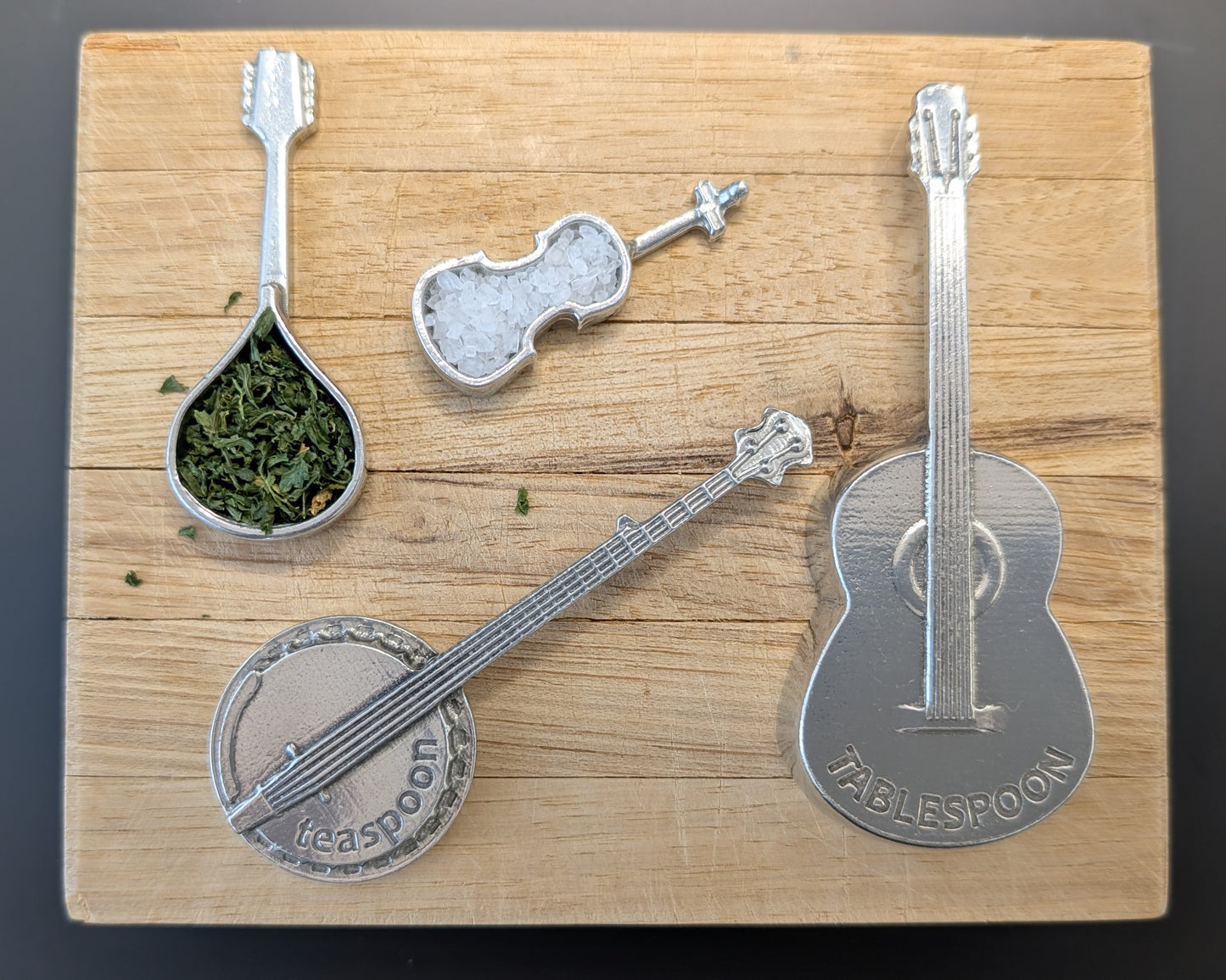 Guitar, Banjo, Mandolin & Fiddle Measuring Spoons - Set of 4