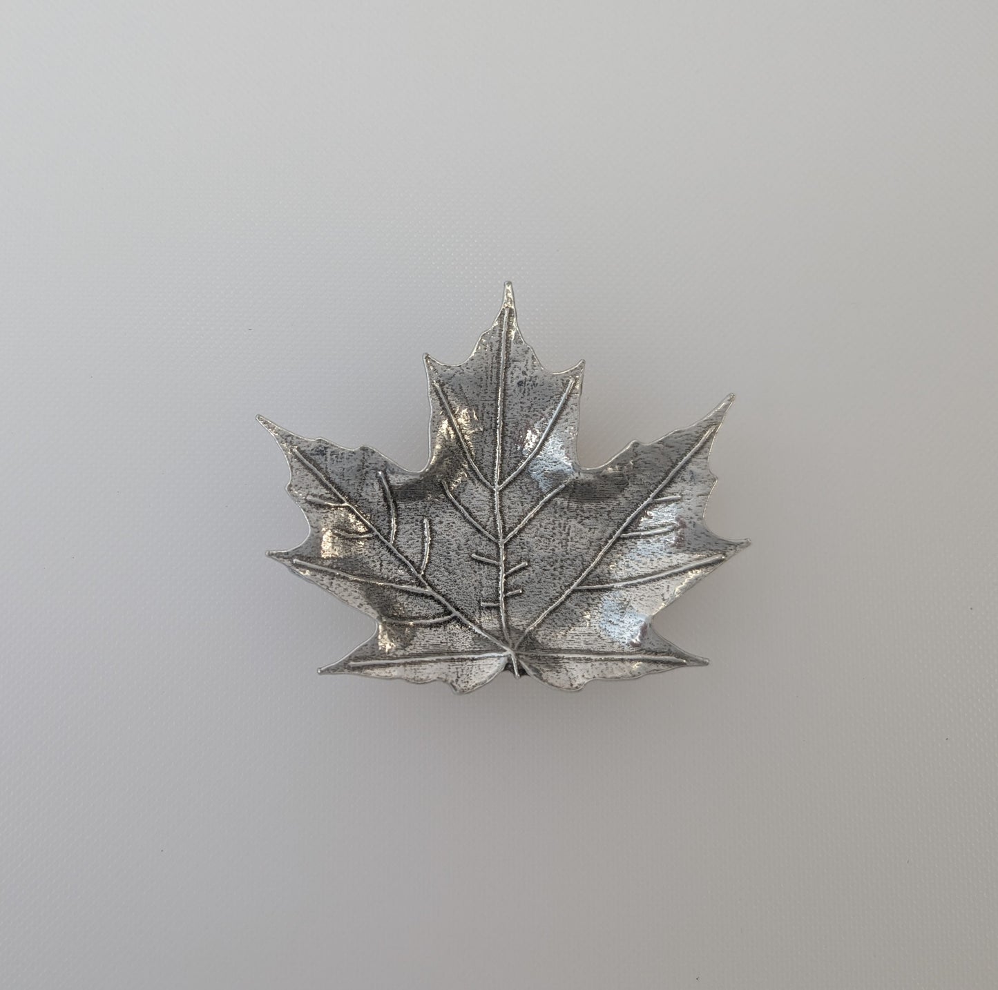 Maple Leaf Ring Dish